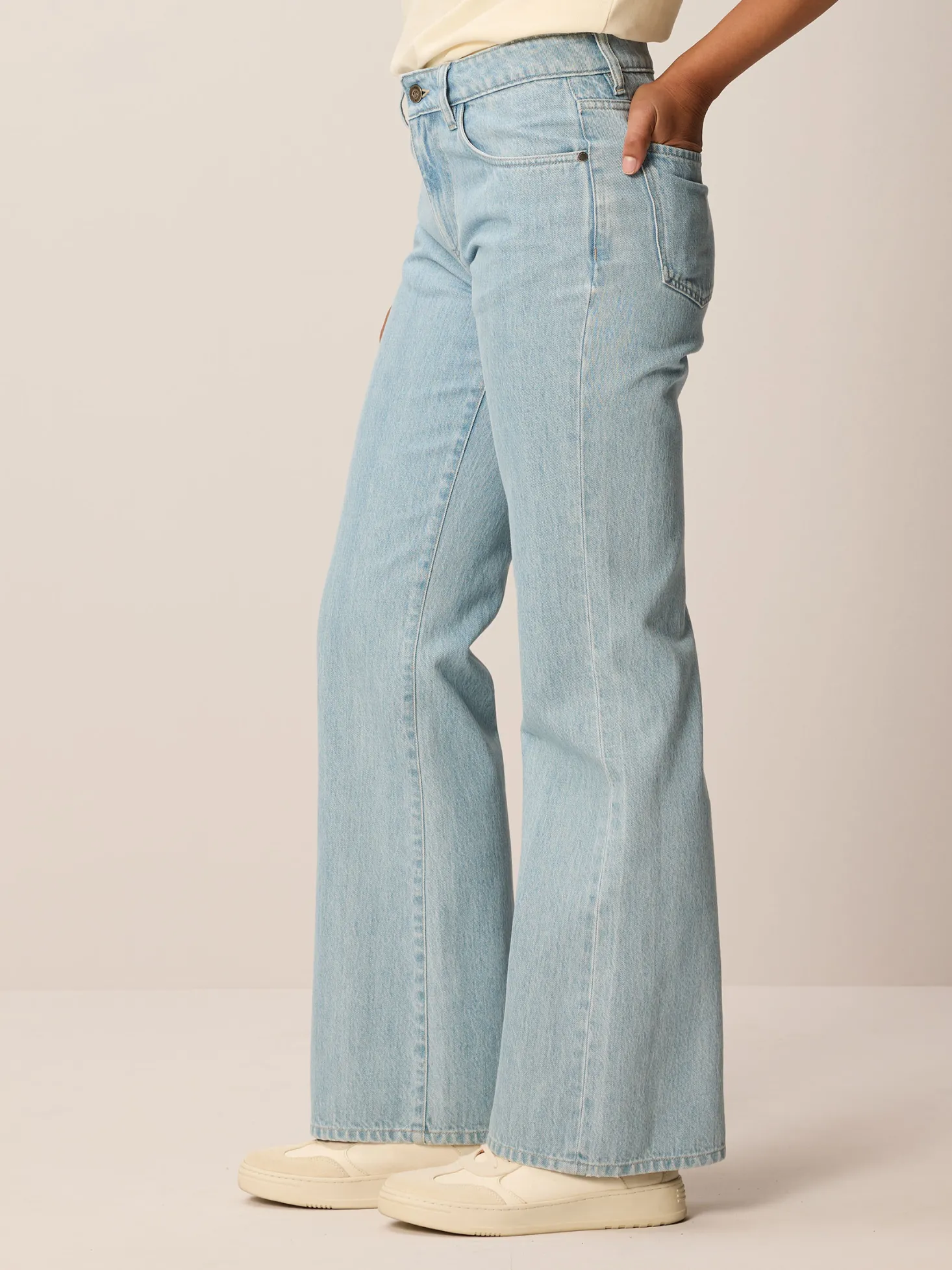Flared Jeans aus Bio Baumwolle(light blue denim, 38)