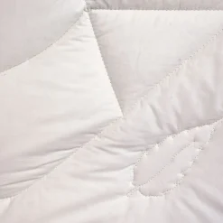 Ganzjahresdecke 