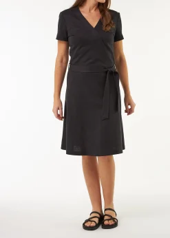 Kleid in Wickeloptik aus Bio Leinen/Baumwolle(schwarz, 38)