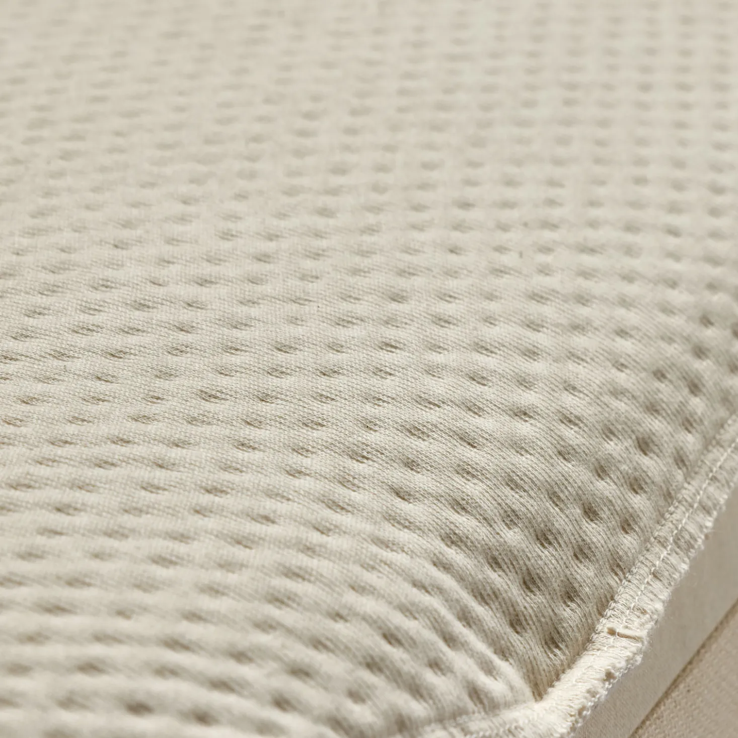 OUTLET Doppelstrickauflage100 % Baumwolle, mit elastischen Eckbändern (180 x 200 cm)