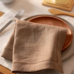 Serviette Ariana mit Ajour40 x 40 cm, 60 % Baumwolle/40 % Leinen, GOTS (nougat)