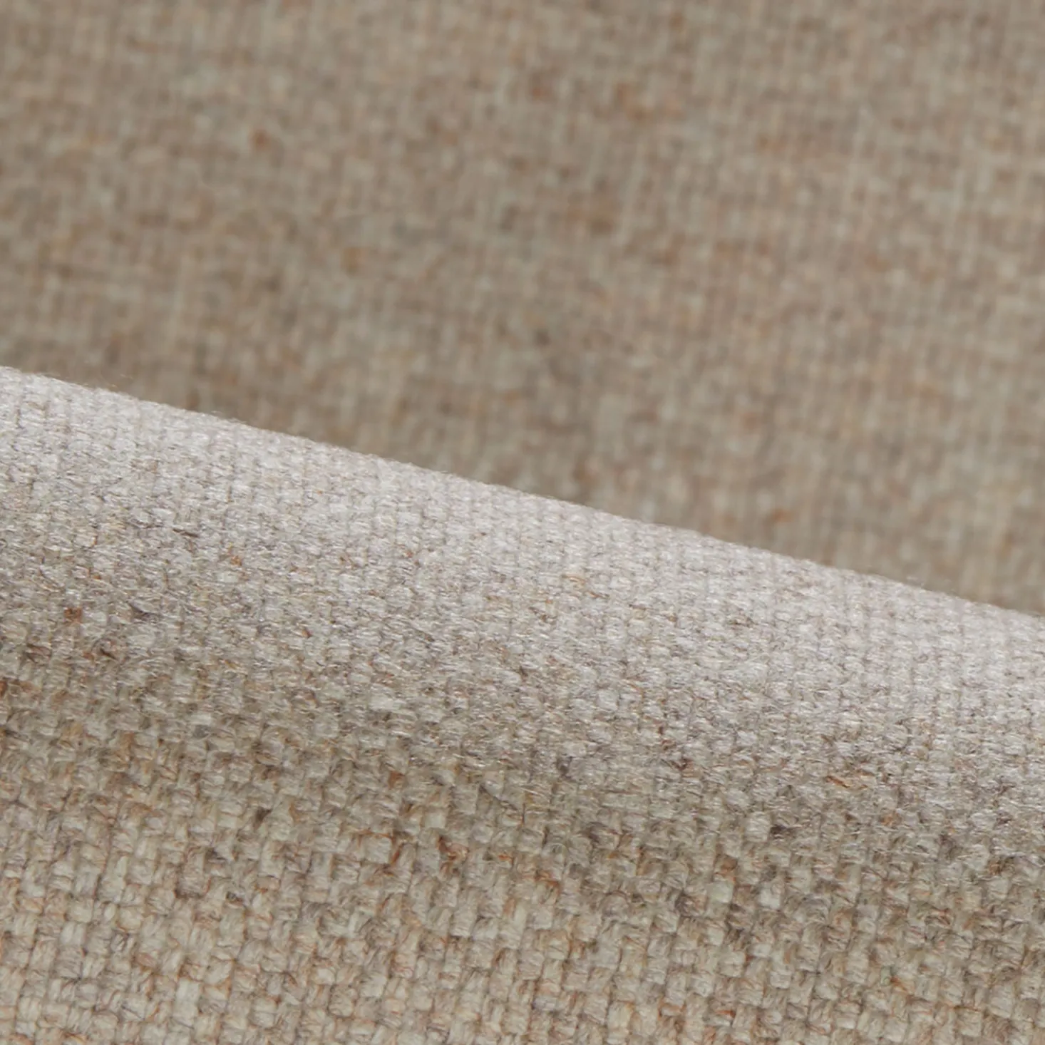 Stuhl Kilian(Wollstoff Kaland Sand, Eiche, mit Armlehne)